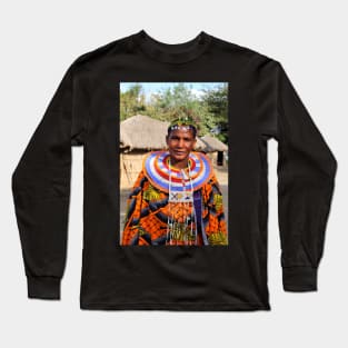 An Impressive Maasai Woman Long Sleeve T-Shirt